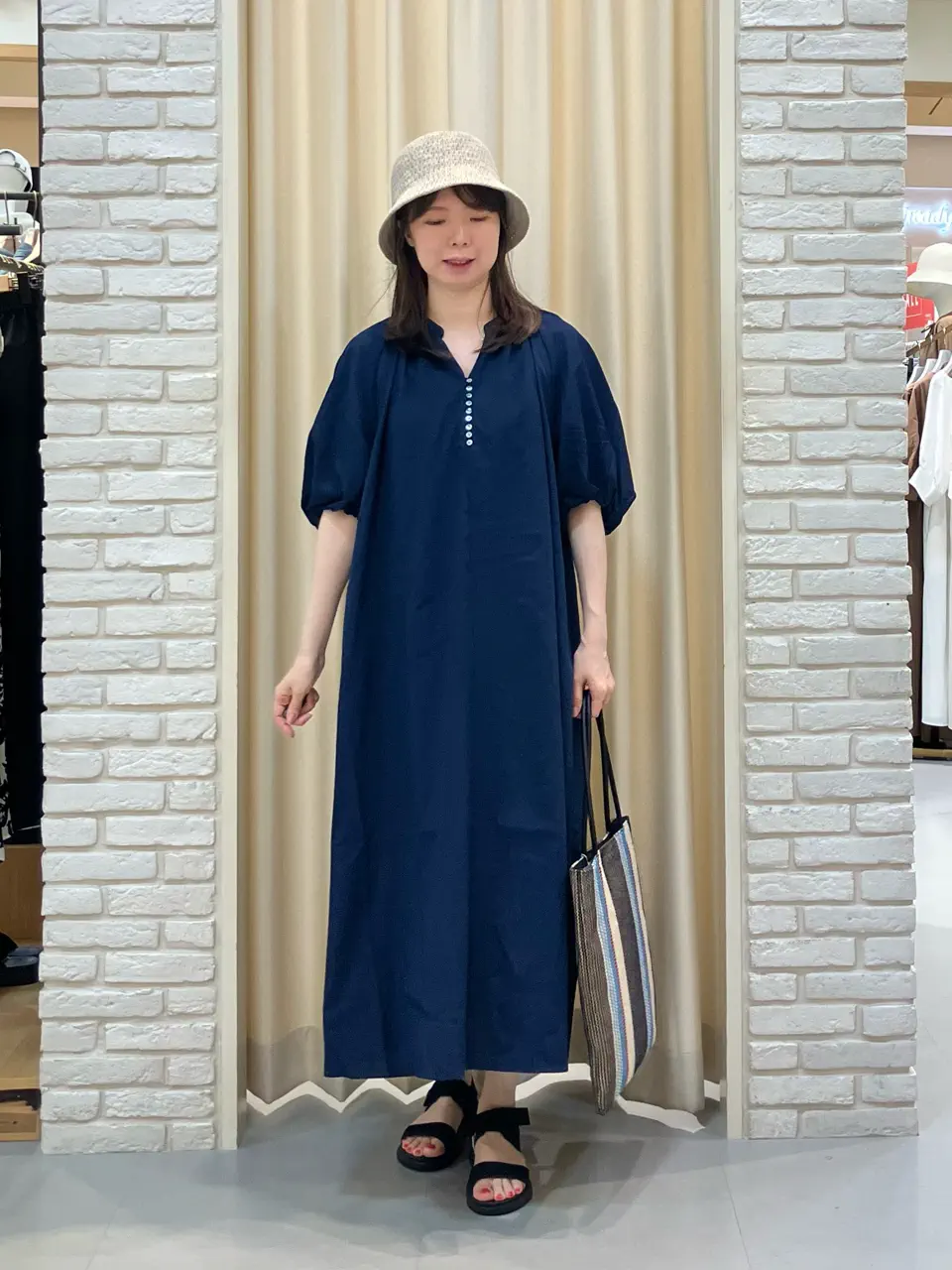 ONWARD CROSSET SELECT 檀 コーディネート画像