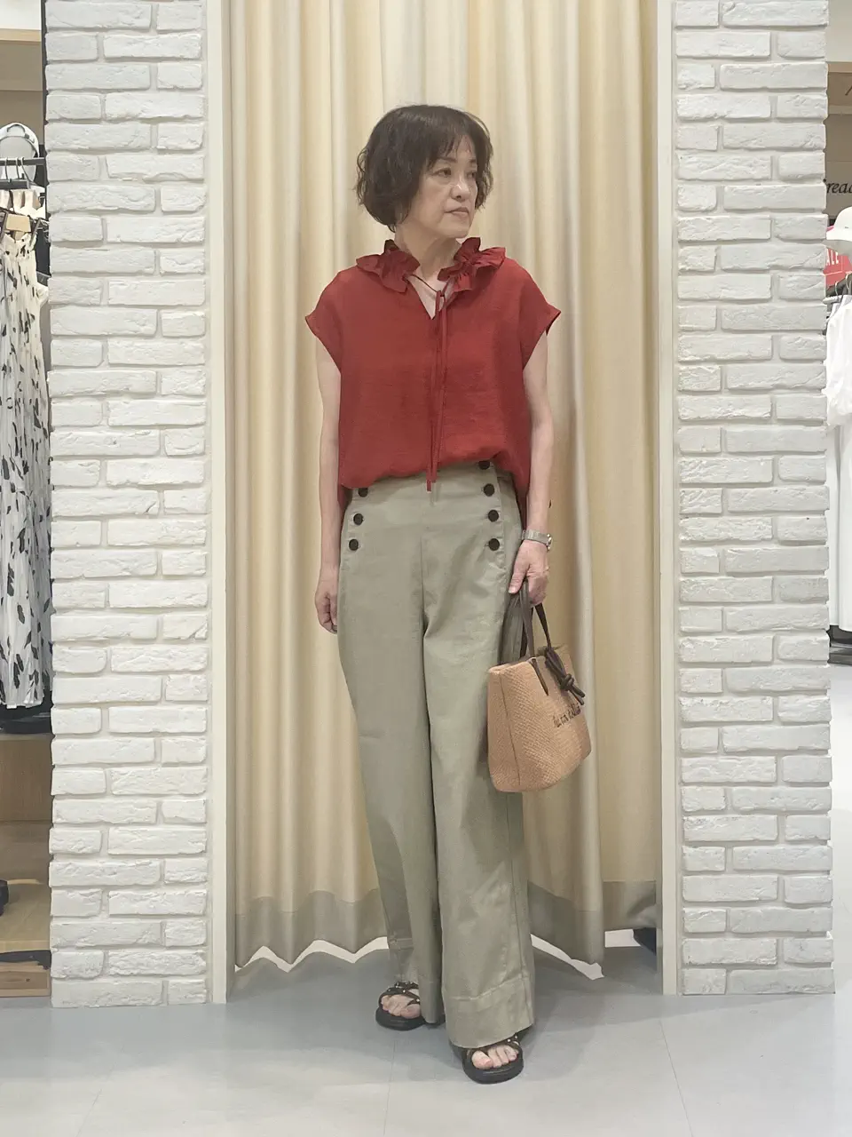  TSUKI コーディネート画像