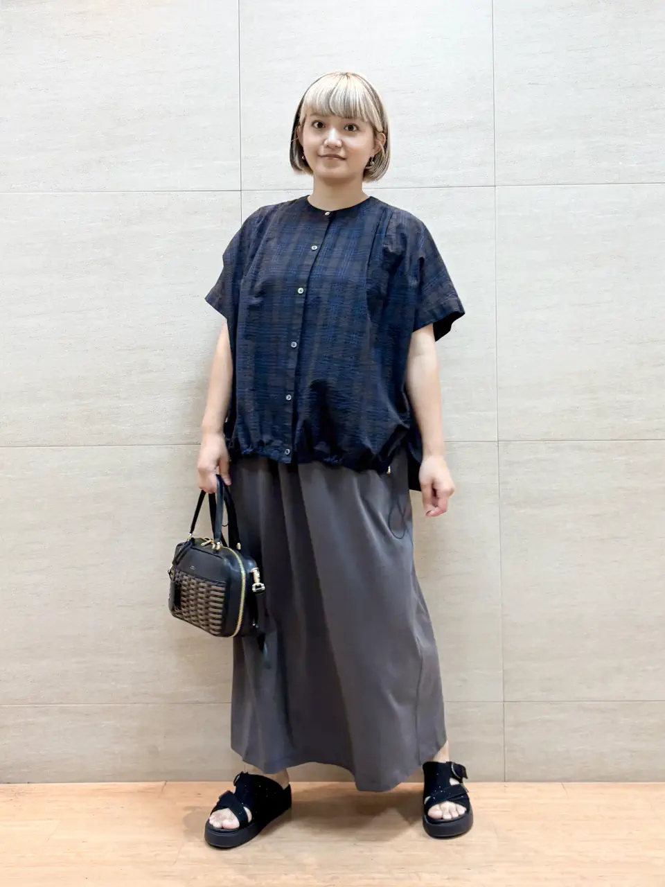ONWARD CROSSET SELECT 佐藤 コーディネート画像