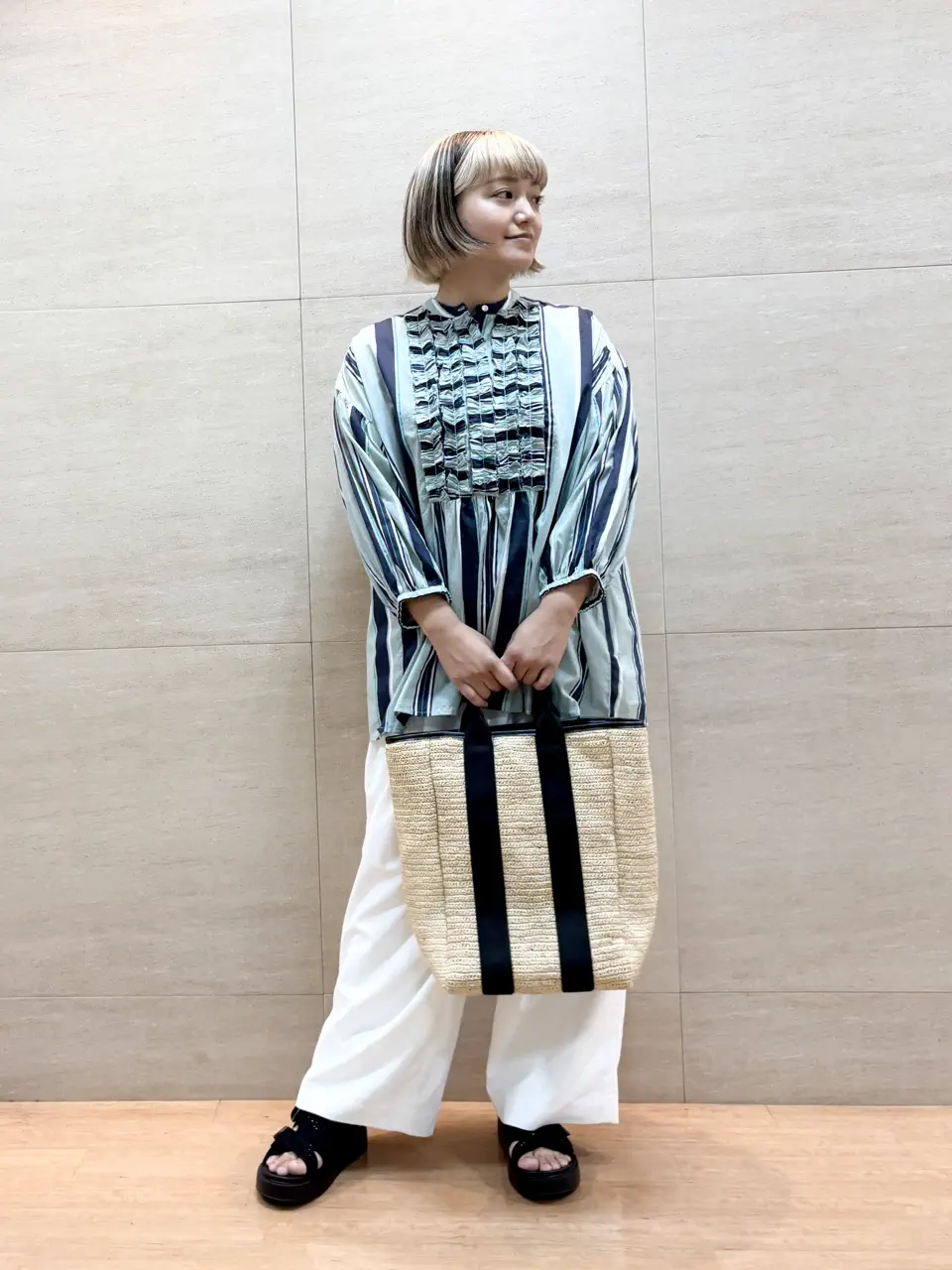 ONWARD CROSSET SELECT 佐藤 コーディネート画像
