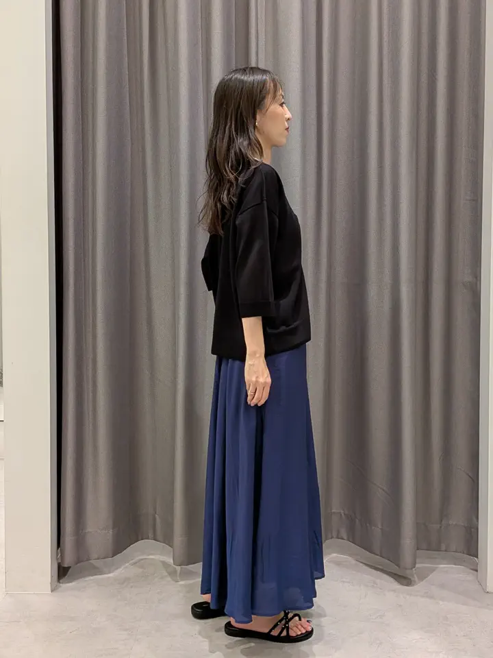 ONWARD CROSSET SELECT 浅岡 コーディネート画像