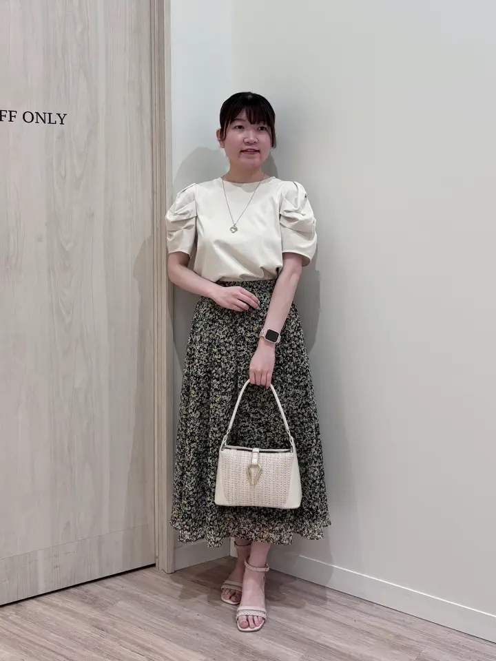 ONWARD CROSSET SELECT 太田 コーディネート画像