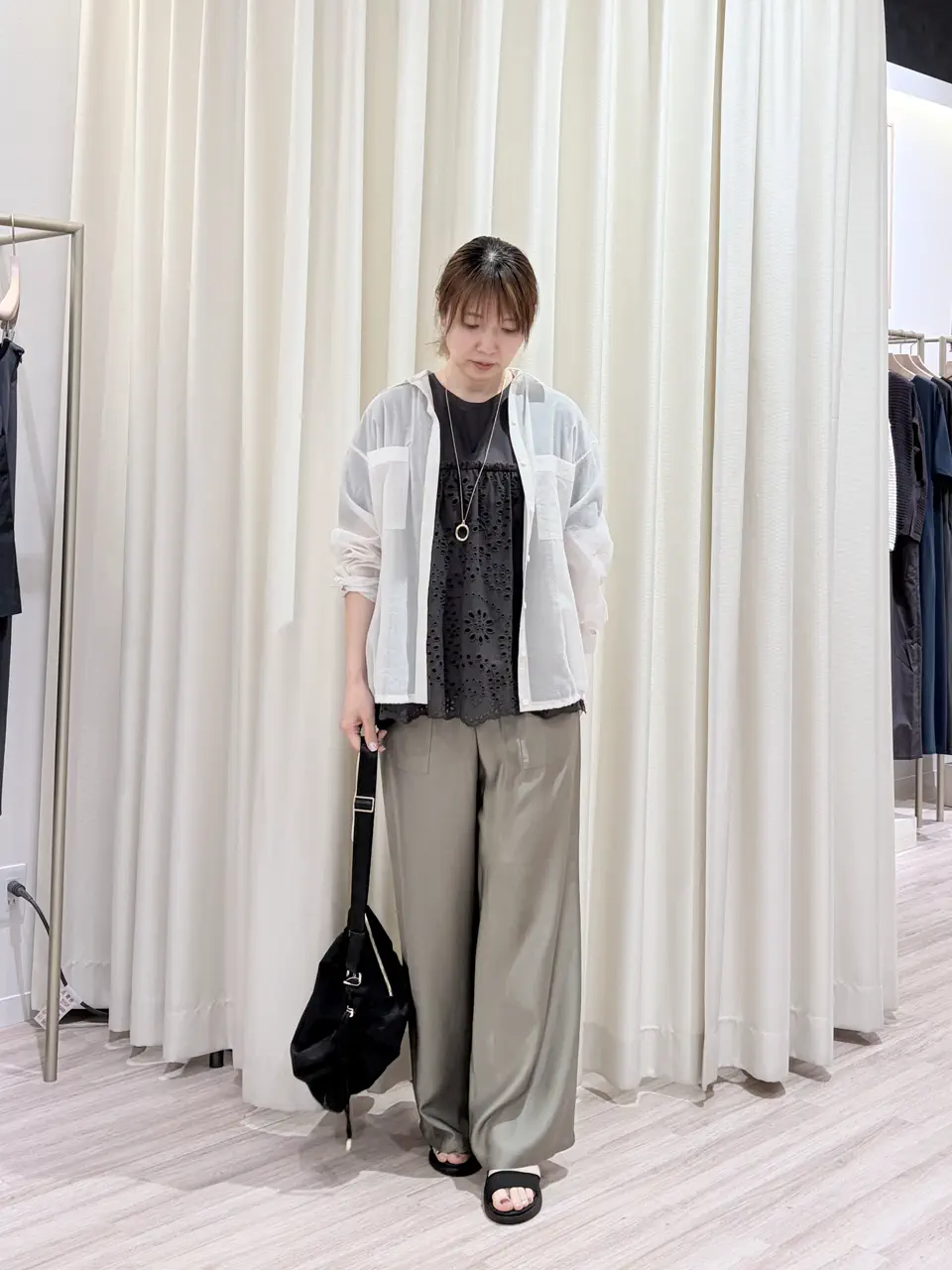ONWARD CROSSET SELECT やの コーディネート画像