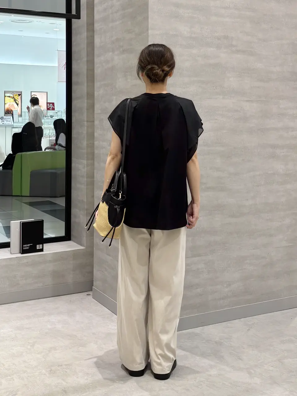 ONWARD CROSSET SELECT SAKAI コーディネート画像