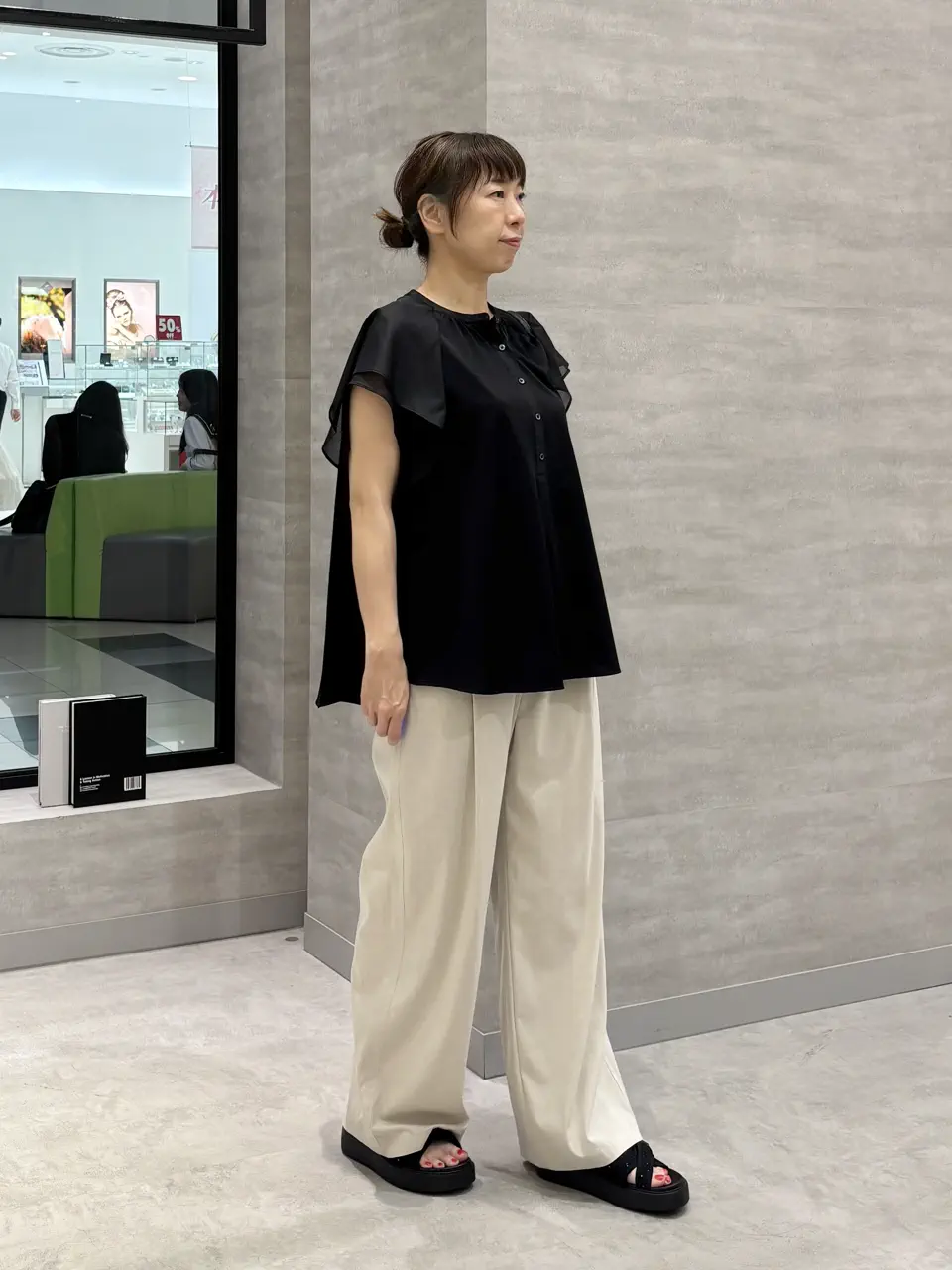 ONWARD CROSSET SELECT SAKAI コーディネート画像