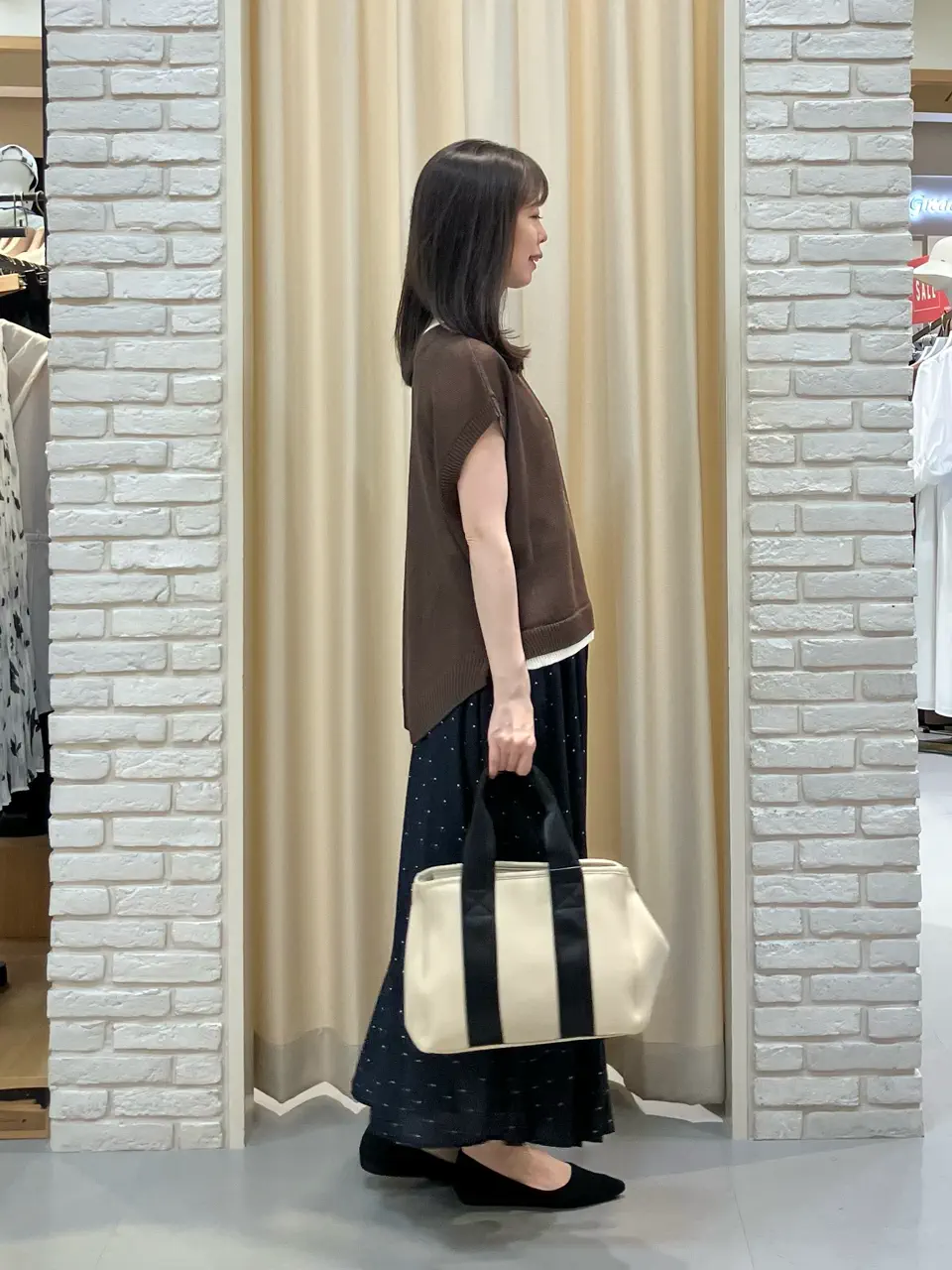 ONWARD CROSSET SELECT 檀 コーディネート画像