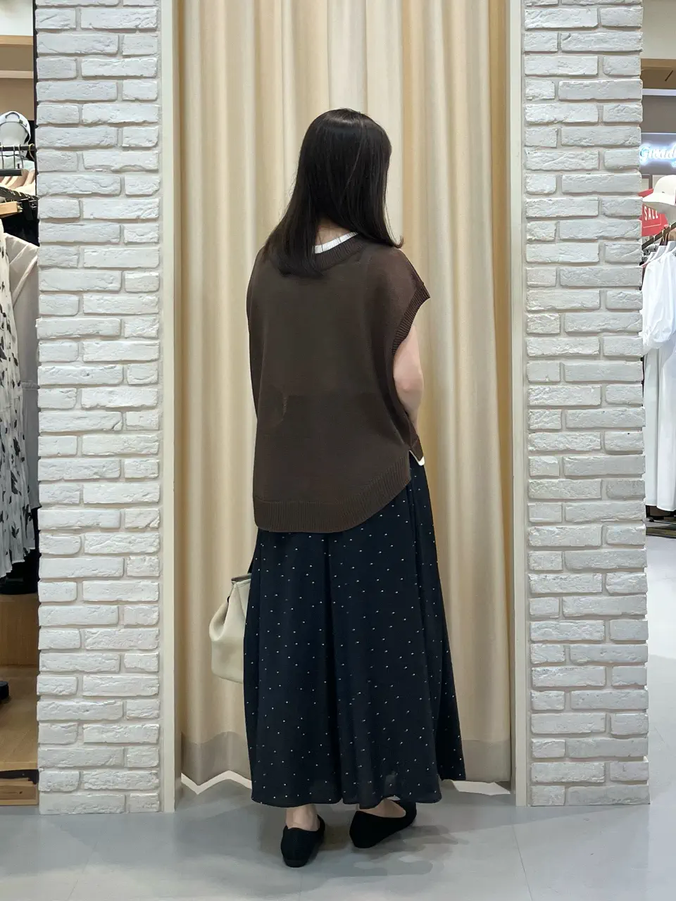 ONWARD CROSSET SELECT 檀 コーディネート画像