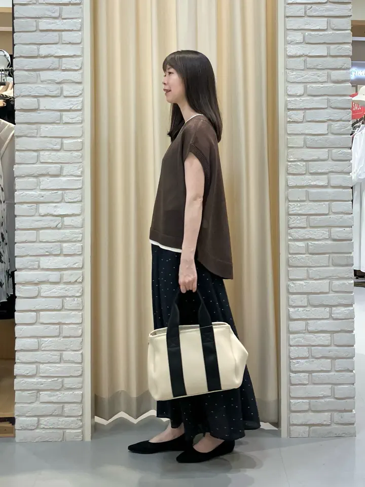ONWARD CROSSET SELECT 檀 コーディネート画像