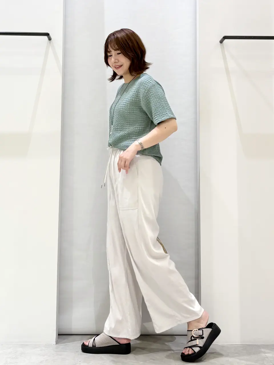 ONWARD CROSSET SELECT 横田 コーディネート画像