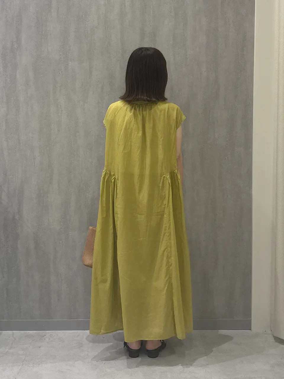 ONWARD CROSSET SELECT 若松 コーディネート画像