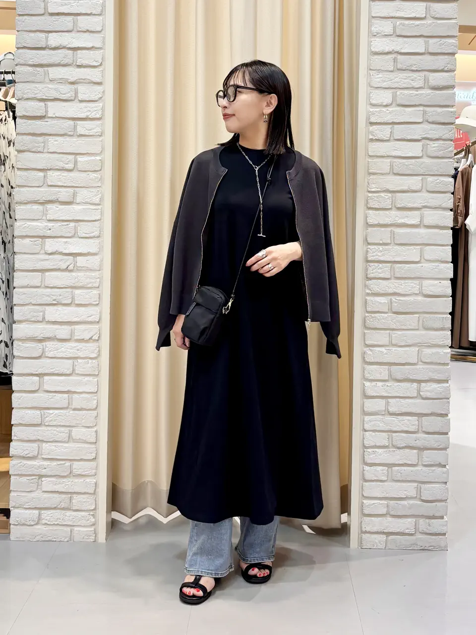 ONWARD CROSSET SELECT 服部 コーディネート画像