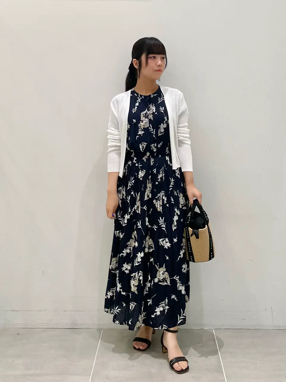 ONWARD CROSSET SELECT 鈴木 コーディネート画像