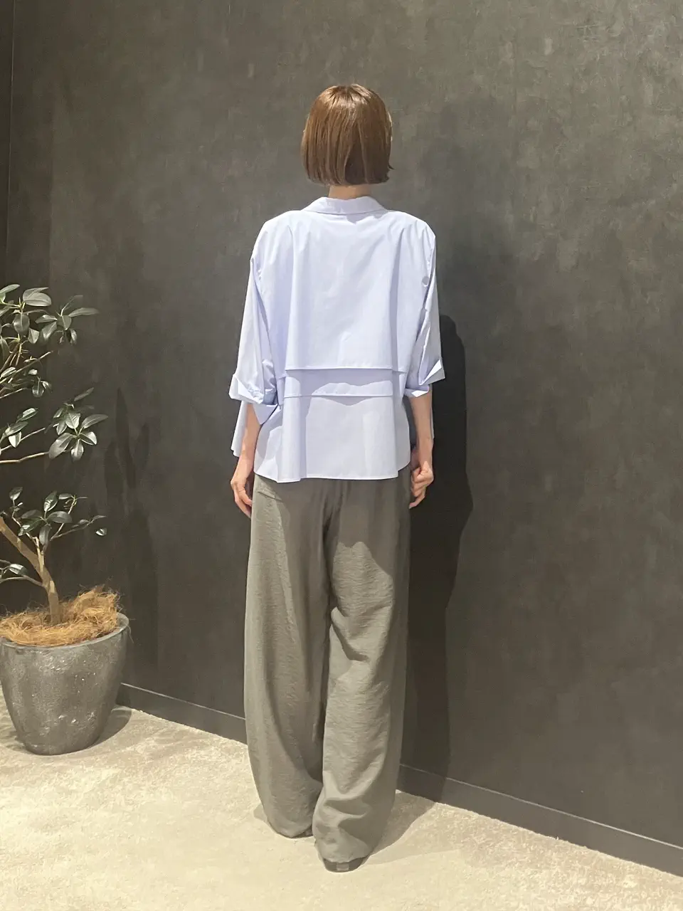 ONWARD CROSSET SELECT 阿部 コーディネート画像