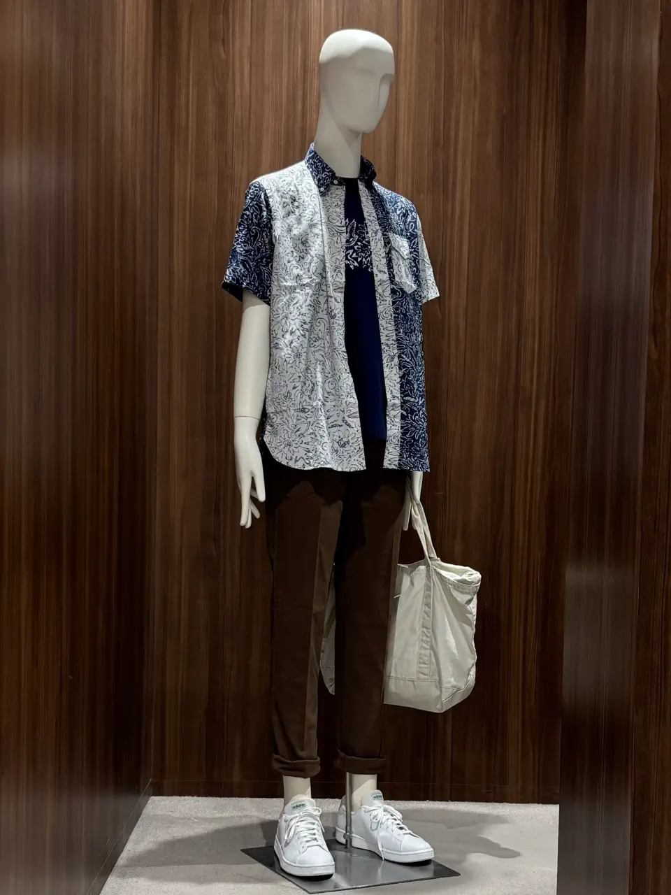 ONWARD CROSSET SELECT 戸森 コーディネート画像