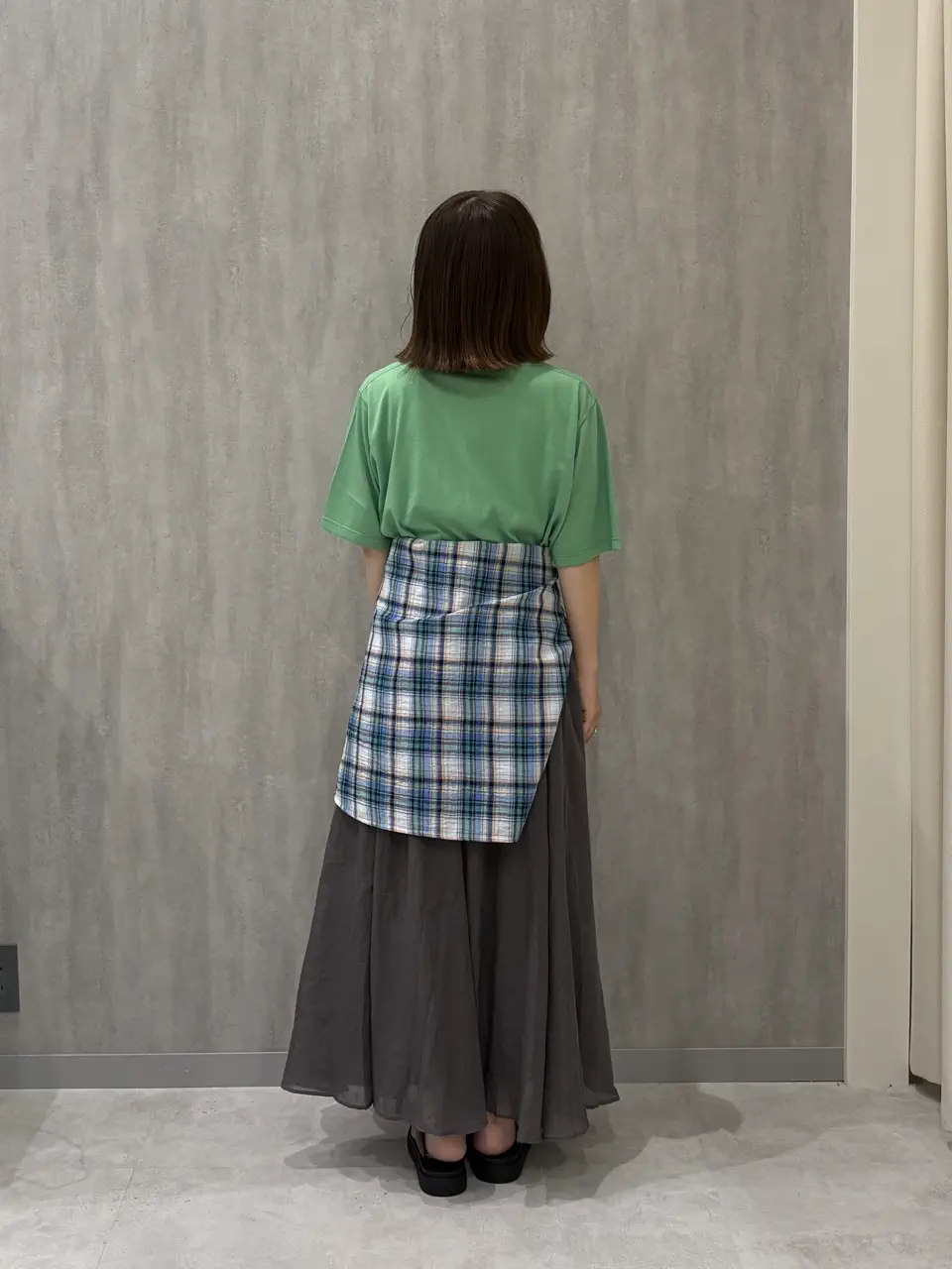 ONWARD CROSSET SELECT 若松 コーディネート画像
