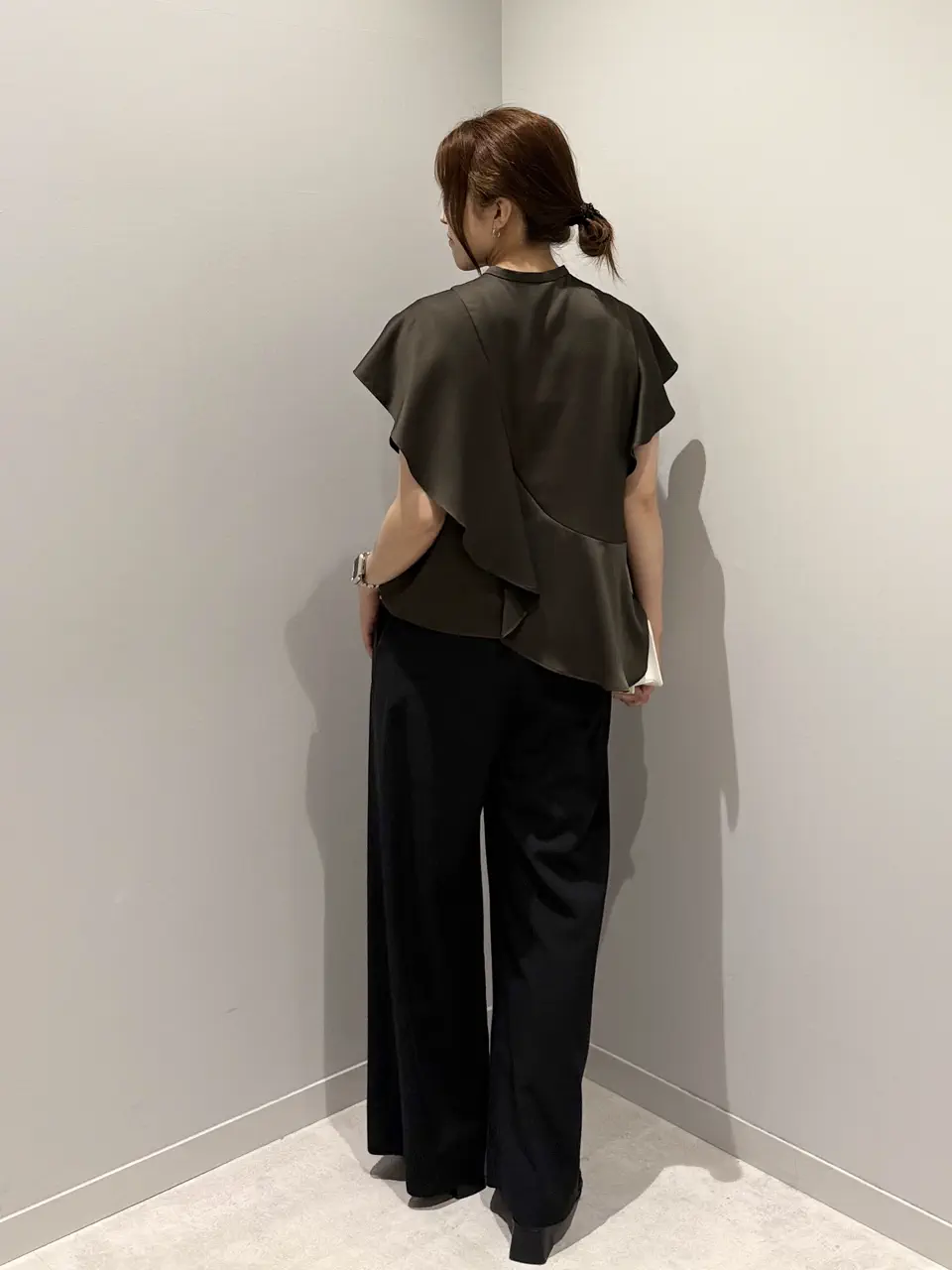 ONWARD CROSSET SELECT Tamura コーディネート画像