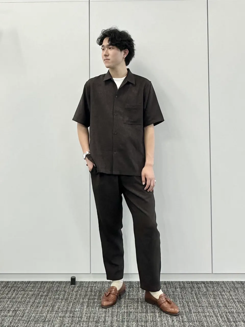  勝 コーディネート画像
