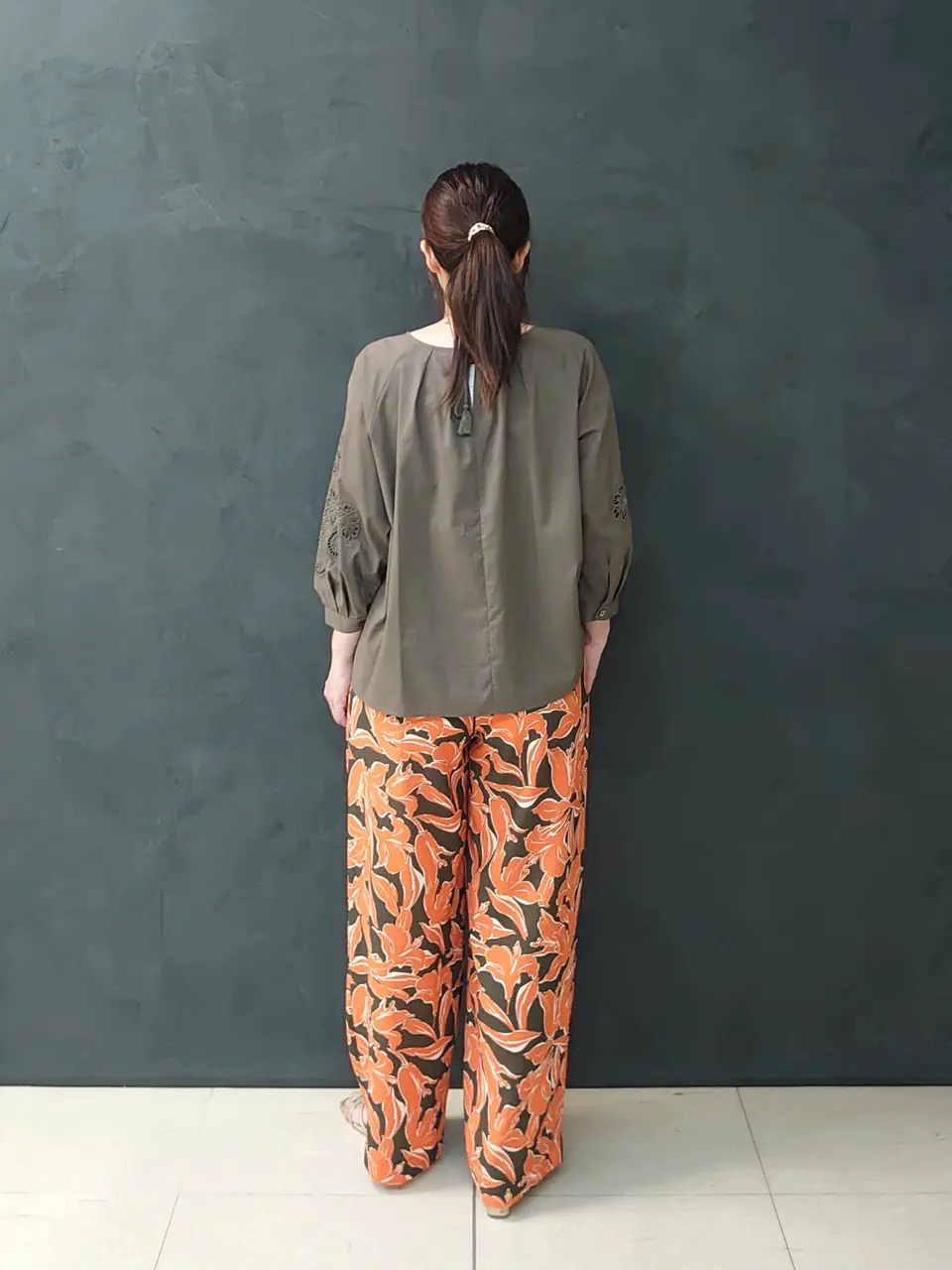 ONWARD CROSSET SELECT 森 コーディネート画像