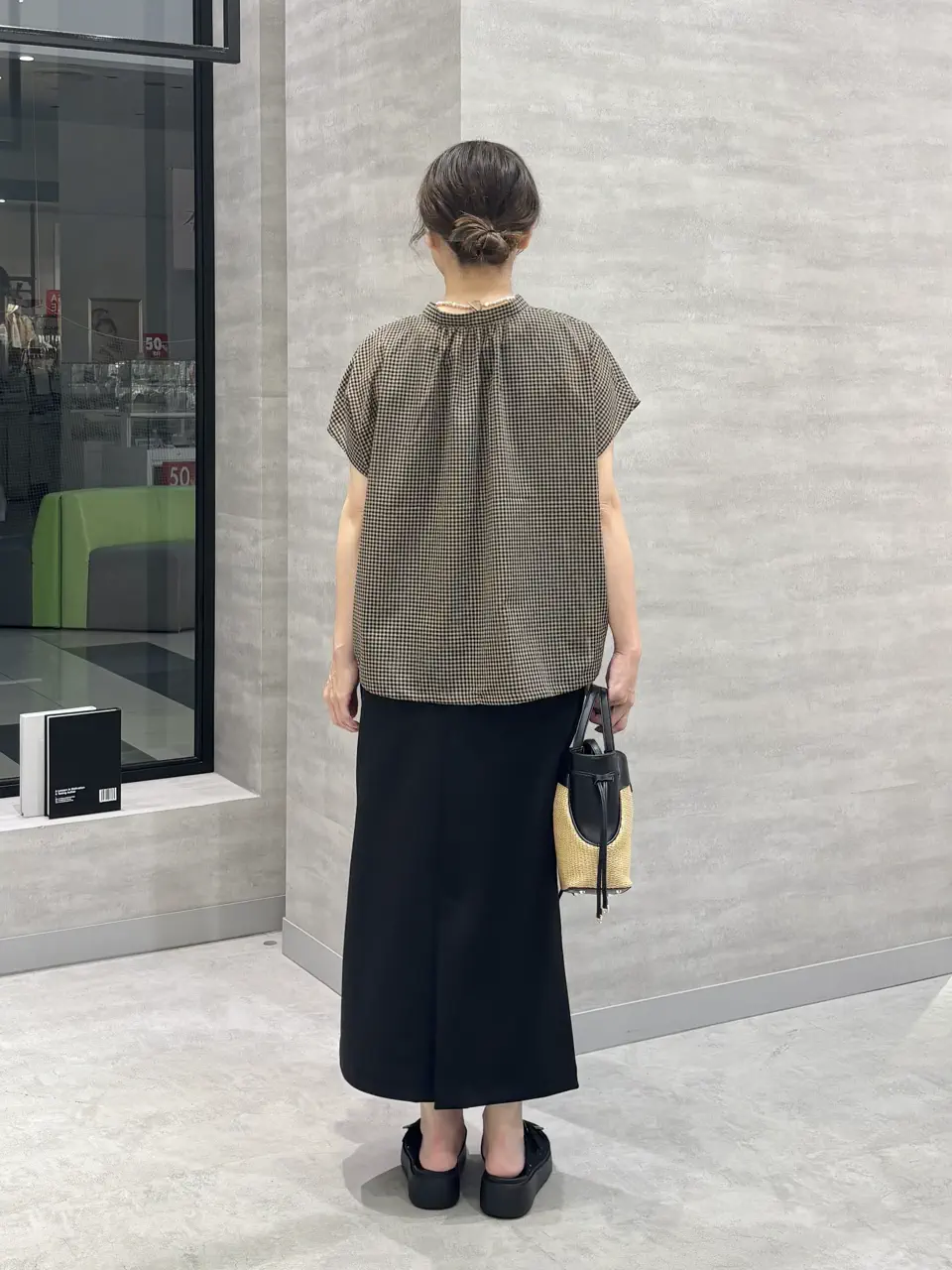 ONWARD CROSSET SELECT SAKAI コーディネート画像