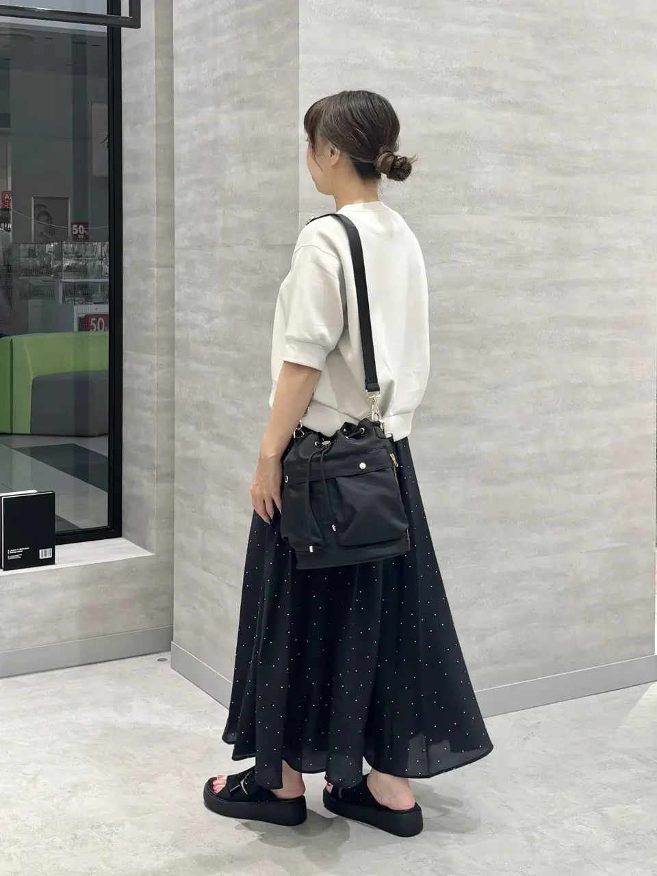 ONWARD CROSSET SELECT SAKAI コーディネート画像