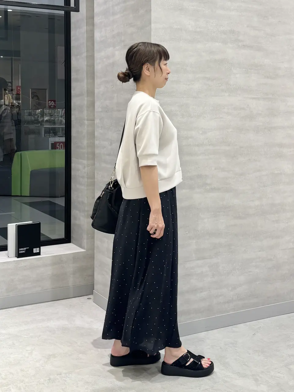 ONWARD CROSSET SELECT SAKAI コーディネート画像