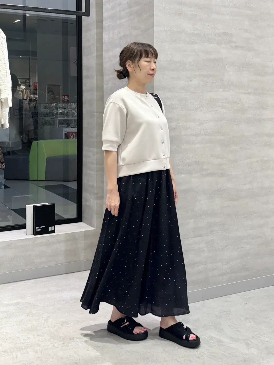 ONWARD CROSSET SELECT SAKAI コーディネート画像