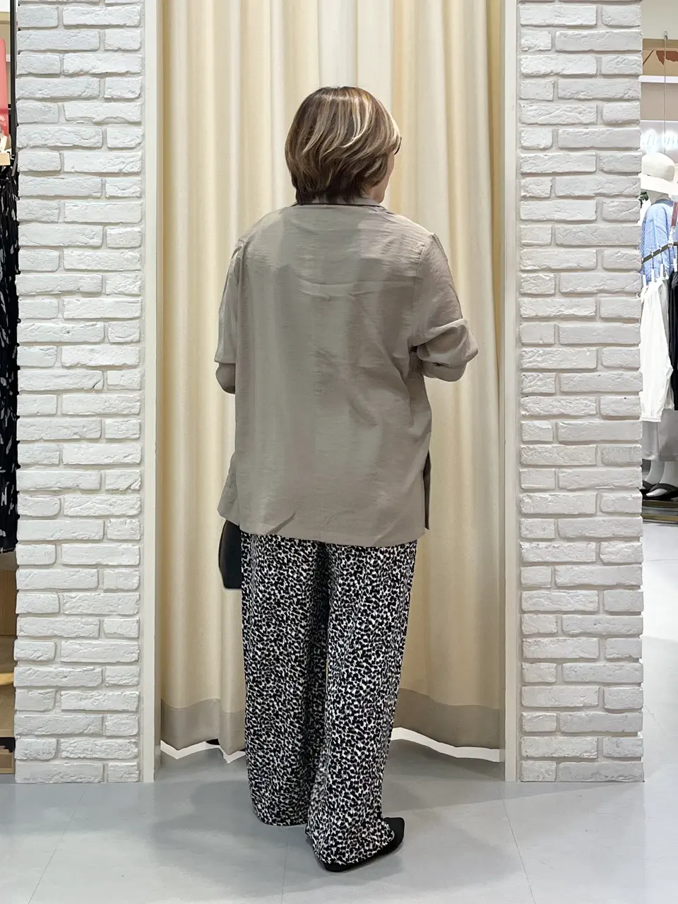 ONWARD CROSSET SELECT 吉田 コーディネート画像