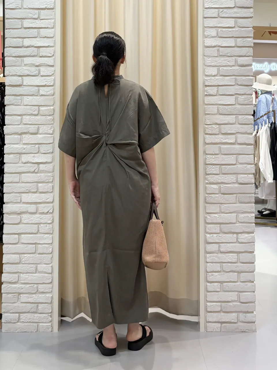 ONWARD CROSSET SELECT 中野 コーディネート画像