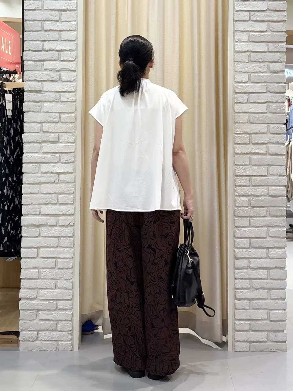 ONWARD CROSSET SELECT 中野 コーディネート画像