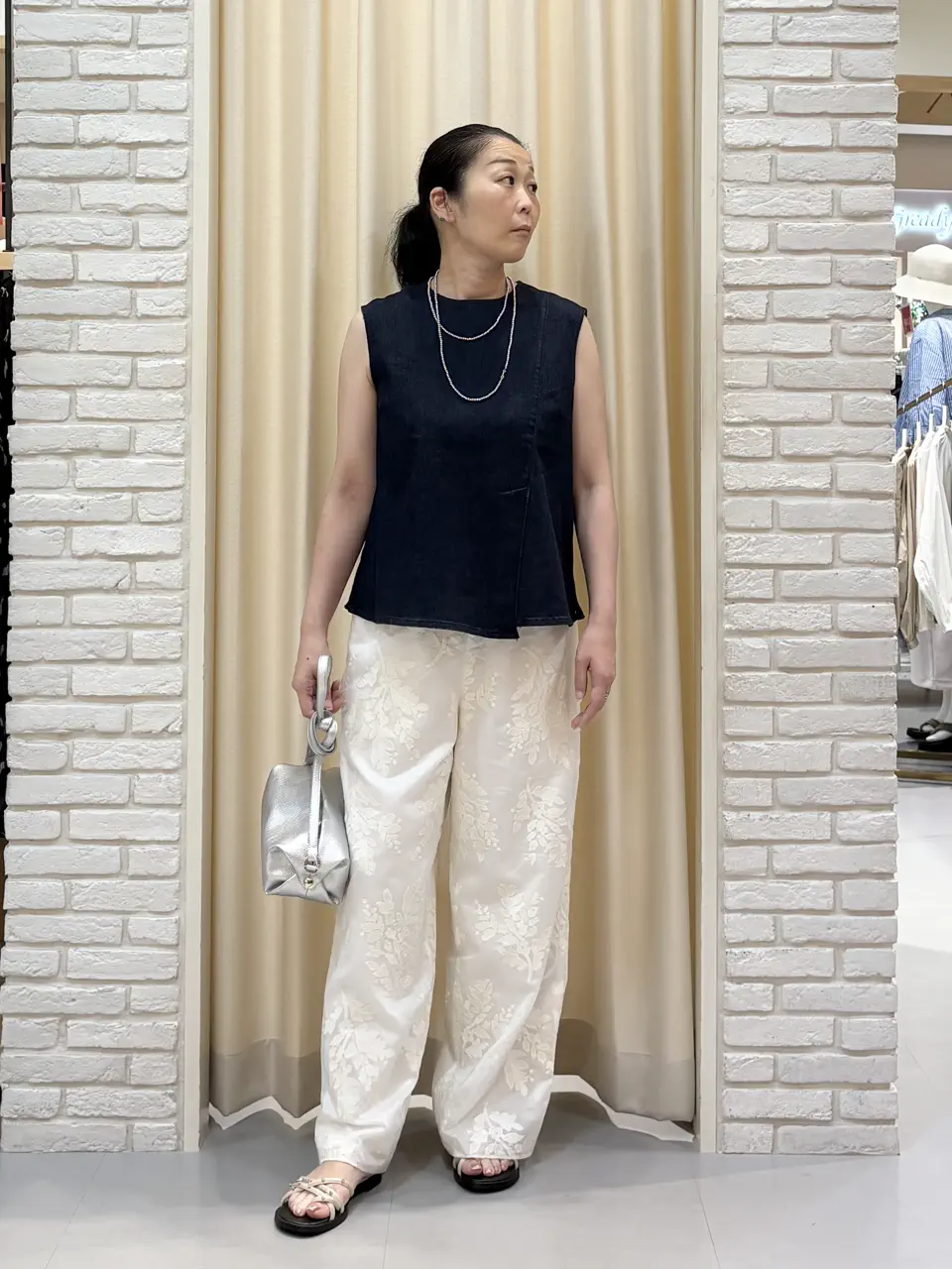 ONWARD CROSSET SELECT 中野 コーディネート画像