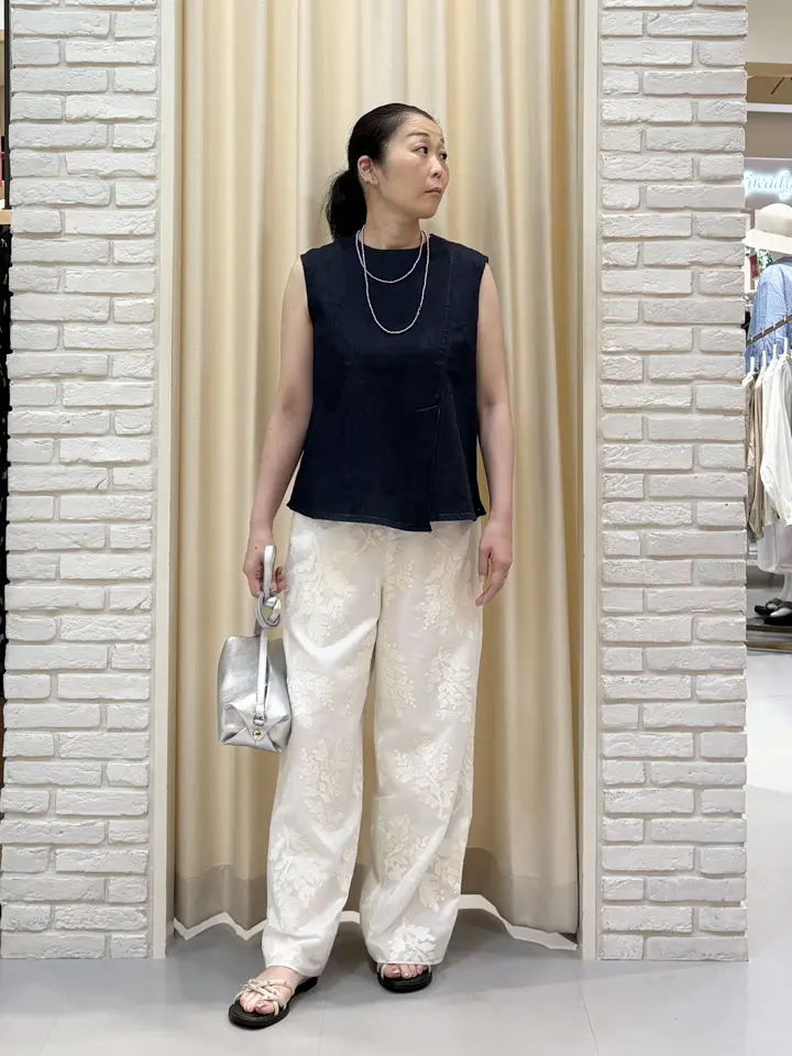 ONWARD CROSSET SELECT 中野 コーディネート画像