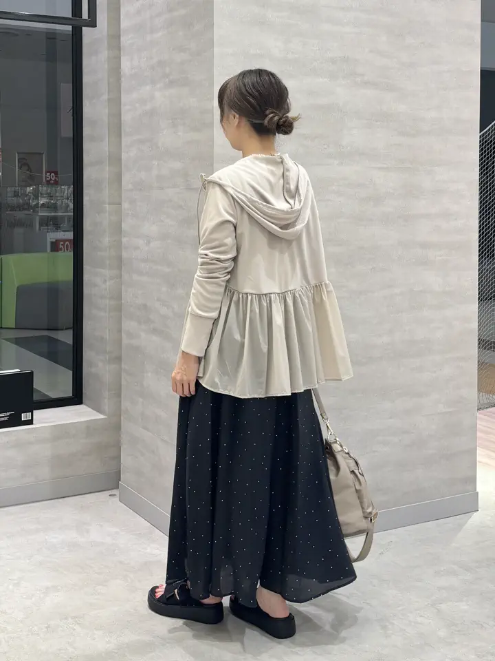 ONWARD CROSSET SELECT SAKAI コーディネート画像
