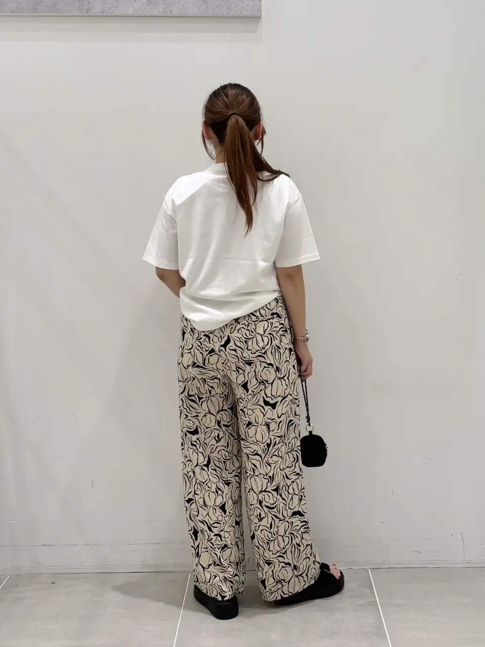 ONWARD CROSSET SELECT 西原 コーディネート画像