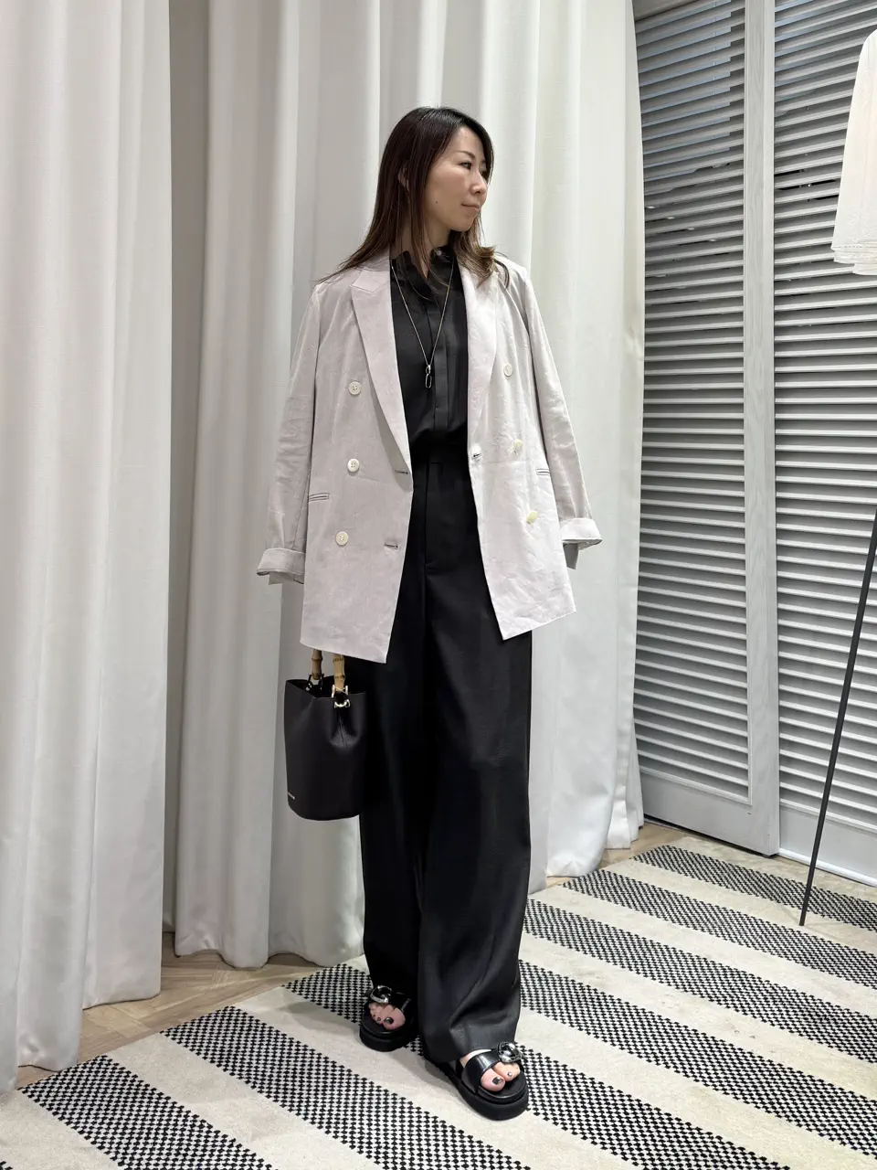 ONWARD CROSSET SELECT KURIYAMA コーディネート画像