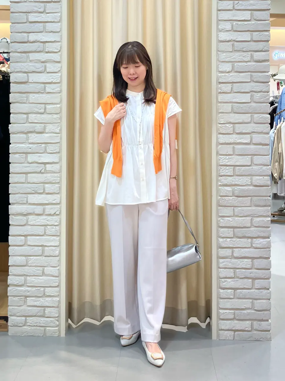 ONWARD CROSSET SELECT 檀 コーディネート画像