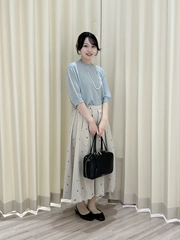ONWARD CROSSET SELECT HANA コーディネート画像