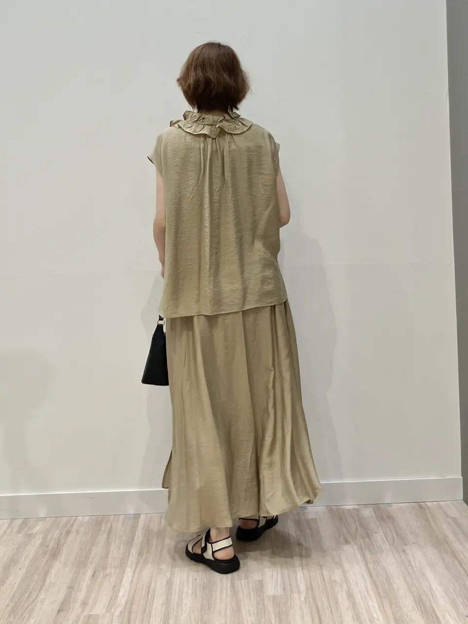 ONWARD CROSSET SELECT 林 コーディネート画像
