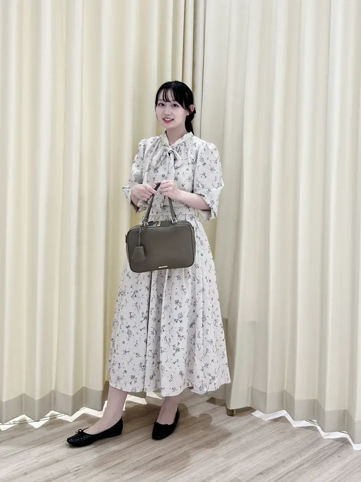 ONWARD CROSSET SELECT HANA コーディネート画像