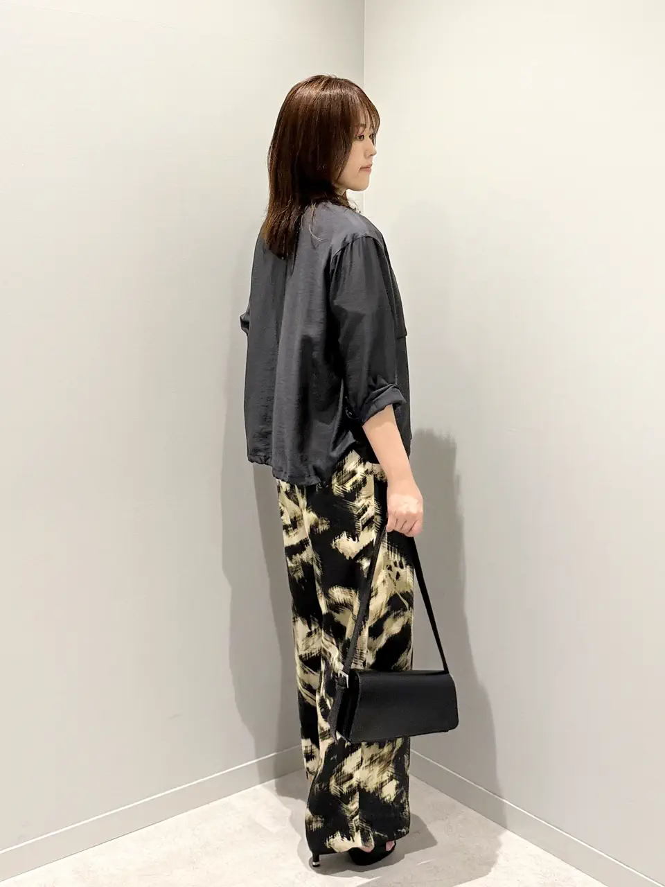 ONWARD CROSSET SELECT Tamura コーディネート画像
