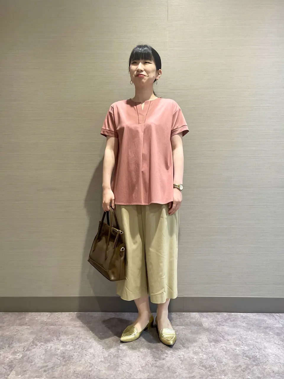  西室 コーディネート画像