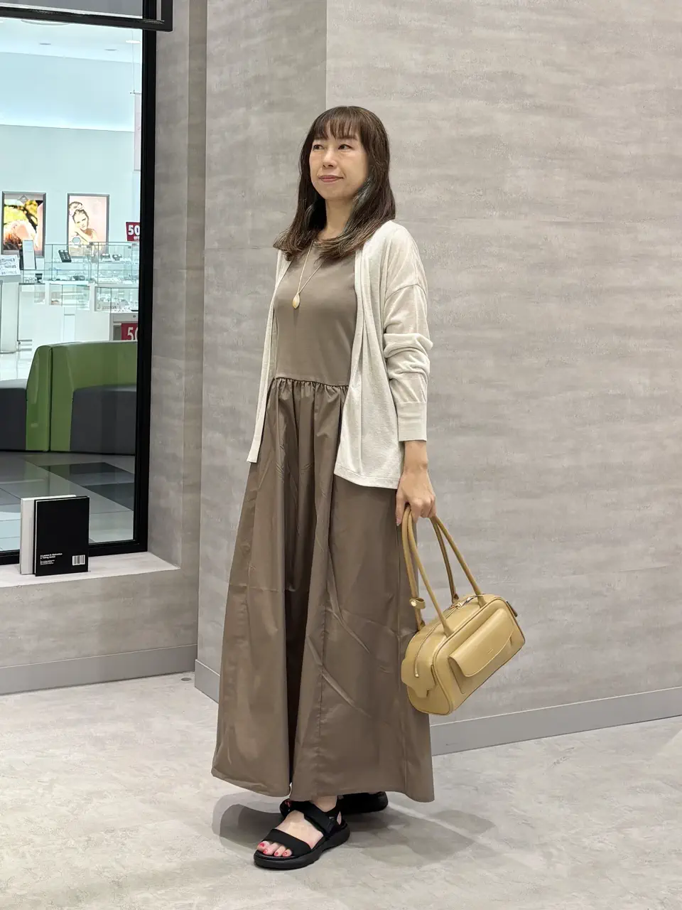 ONWARD CROSSET SELECT SAKAI コーディネート画像