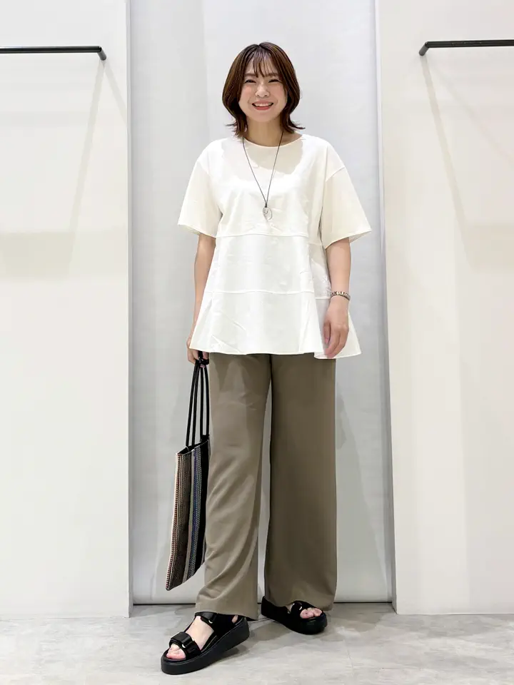 ONWARD CROSSET SELECT 横田 コーディネート画像