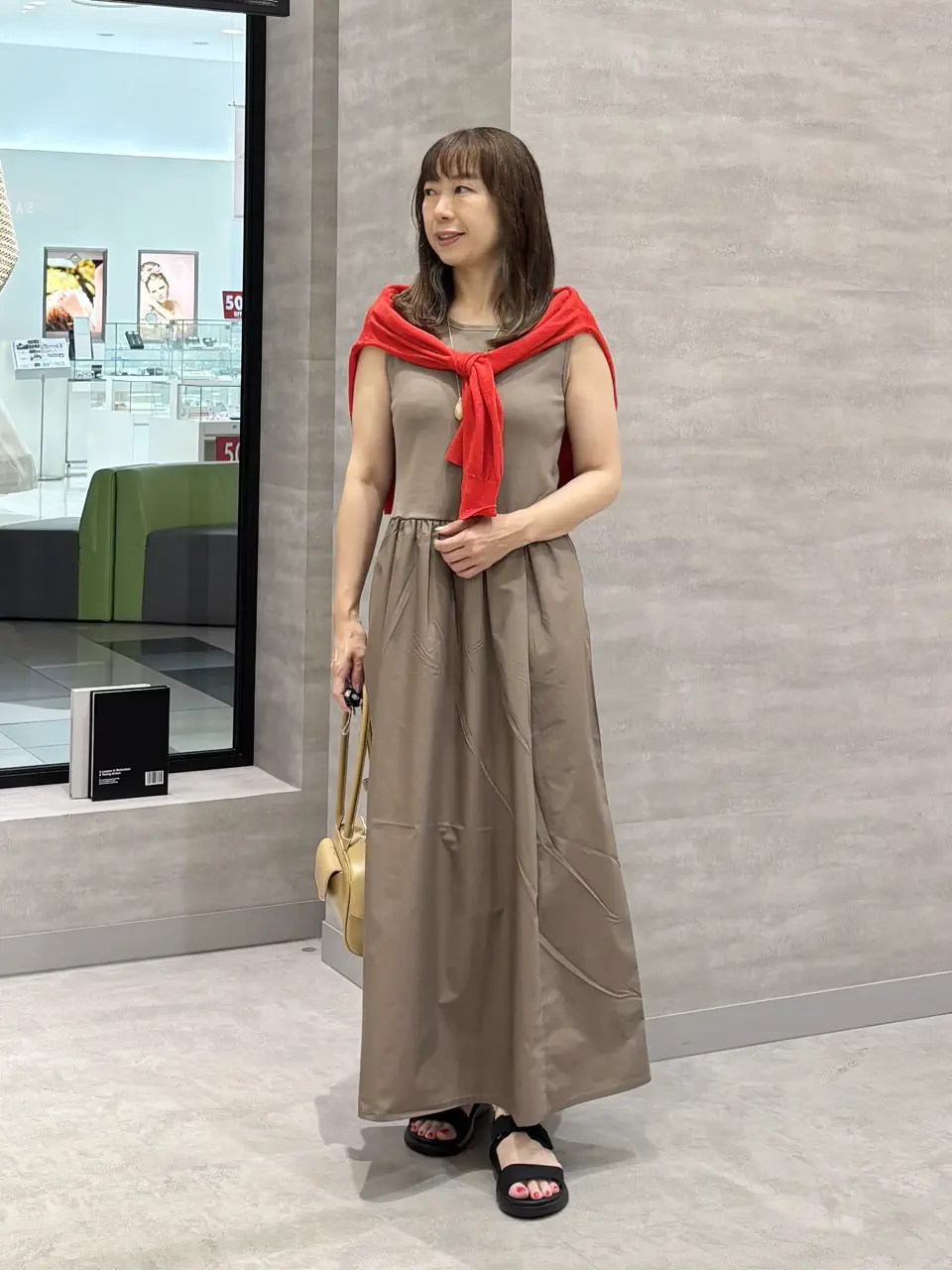  SAKAI コーディネート画像