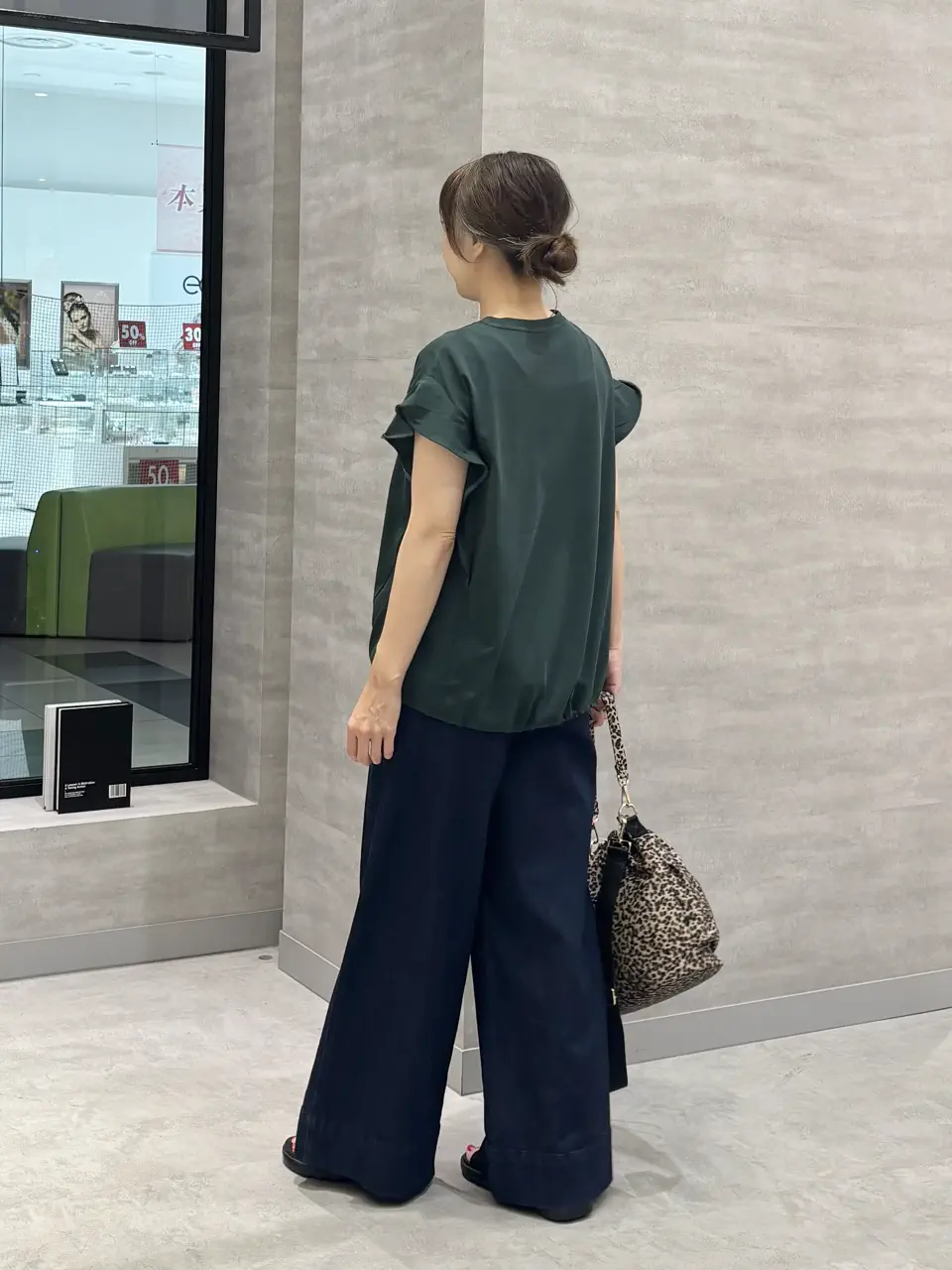 ONWARD CROSSET SELECT SAKAI コーディネート画像