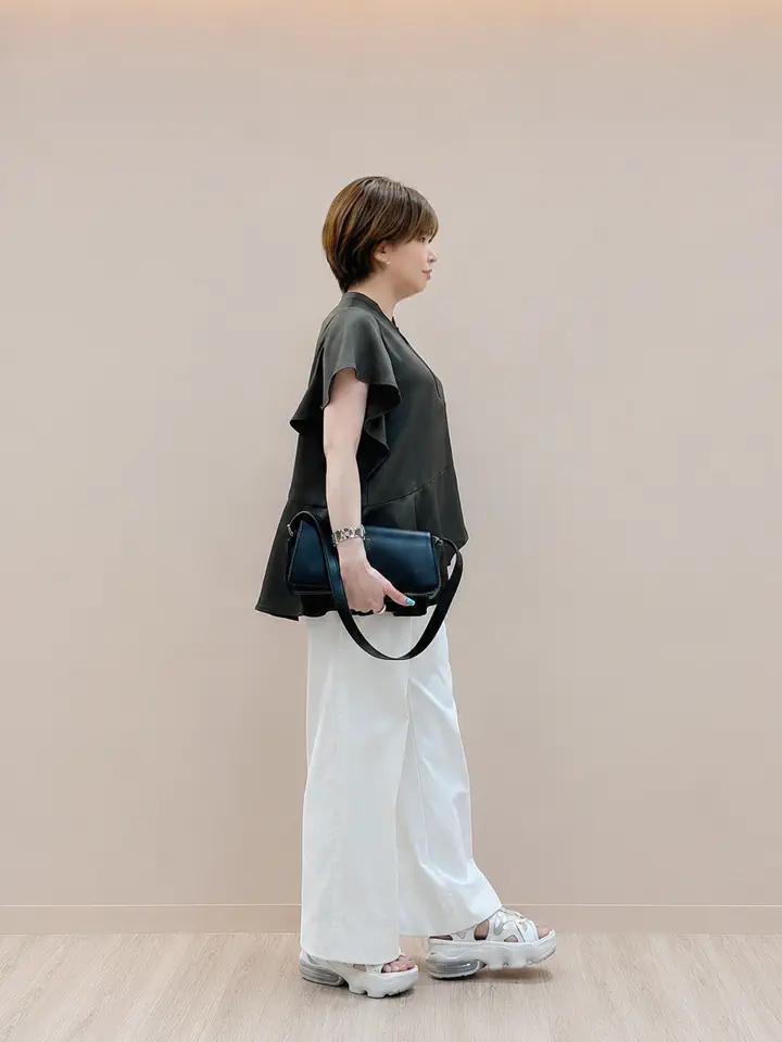 ONWARD CROSSET SELECT sato コーディネート画像