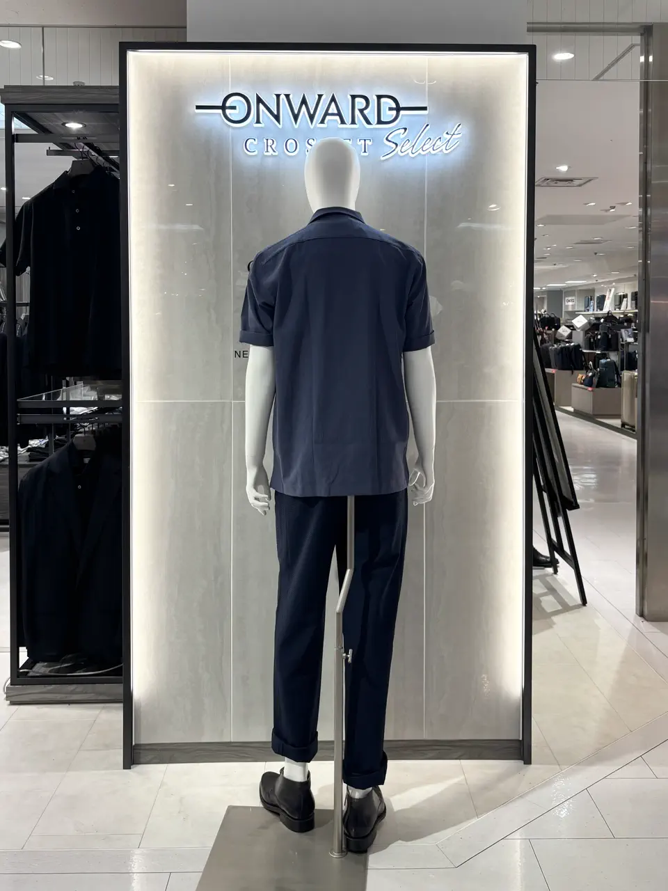 ONWARD CROSSET SELECT Sawasaki コーディネート画像
