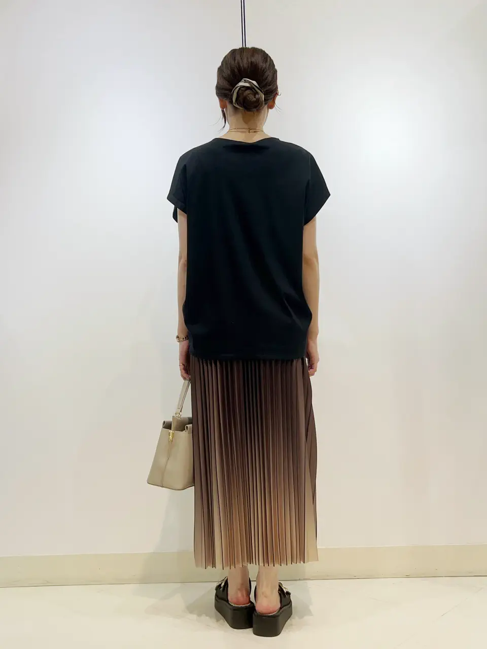 ONWARD CROSSET SELECT 松本 コーディネート画像