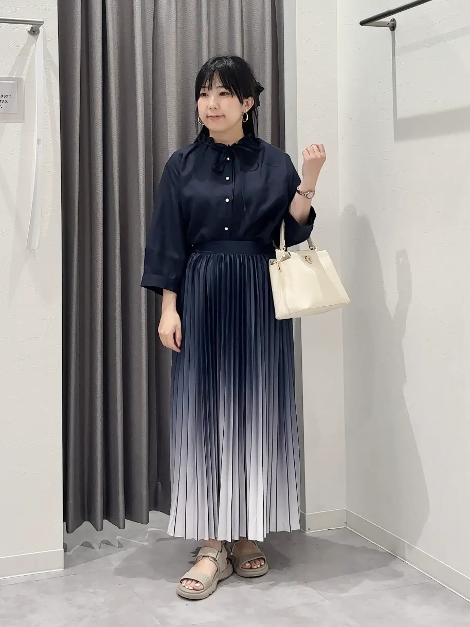 ONWARD CROSSET SELECT 吉田 コーディネート画像