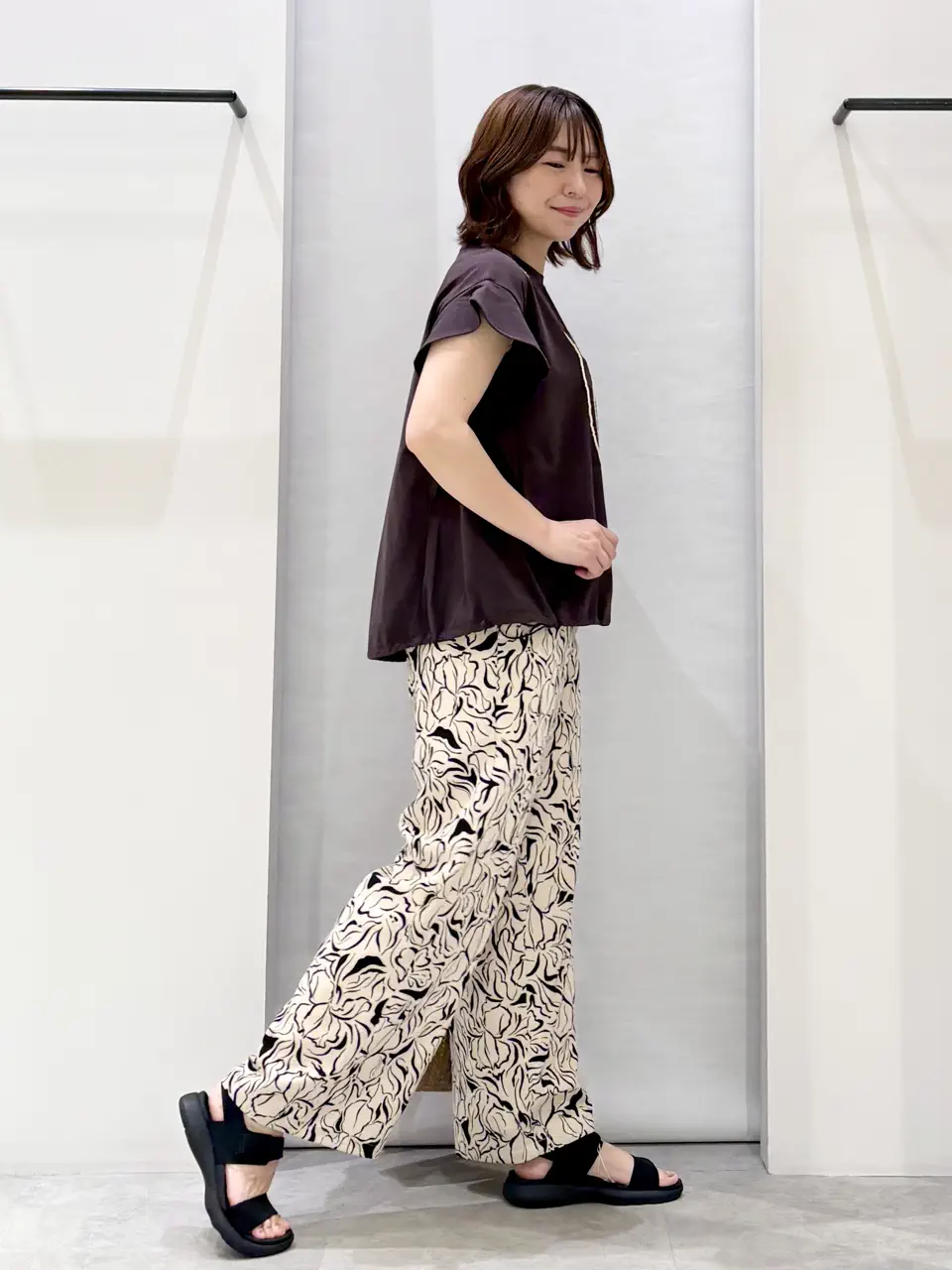ONWARD CROSSET SELECT 横田 コーディネート画像