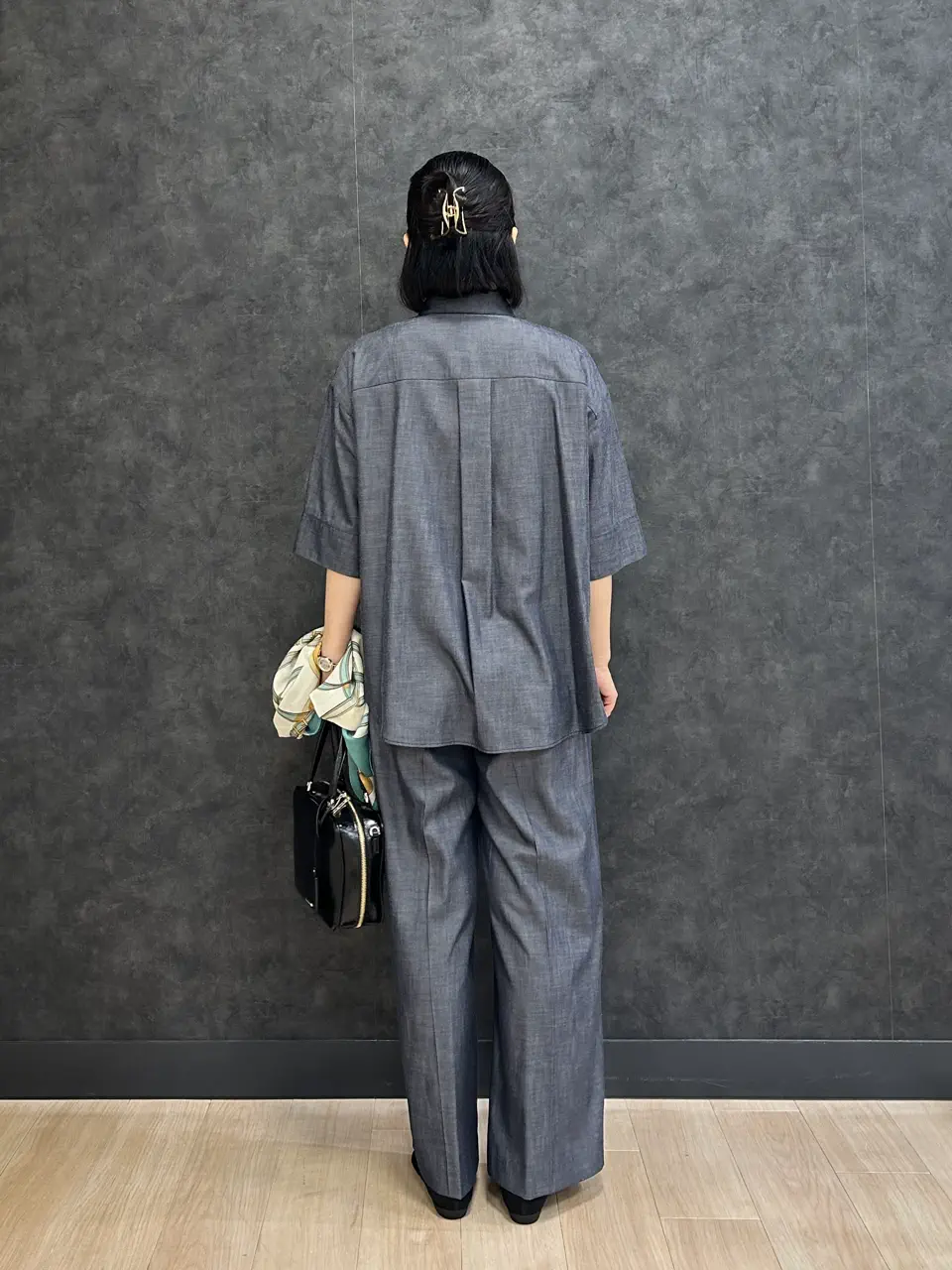 ONWARD CROSSET SELECT 鈴木 コーディネート画像
